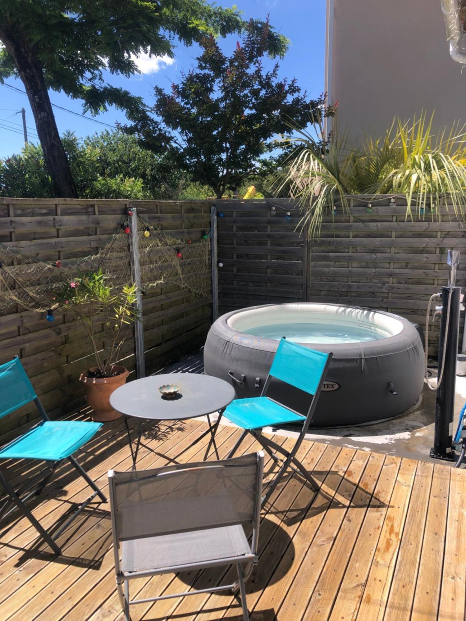 Villa Maison au Calme Climatisée avec spa de mai à fin octobre à Royan Extérieur photo